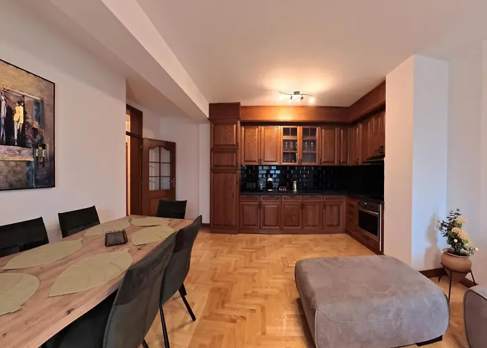 Apartman 2 & Free Parking *